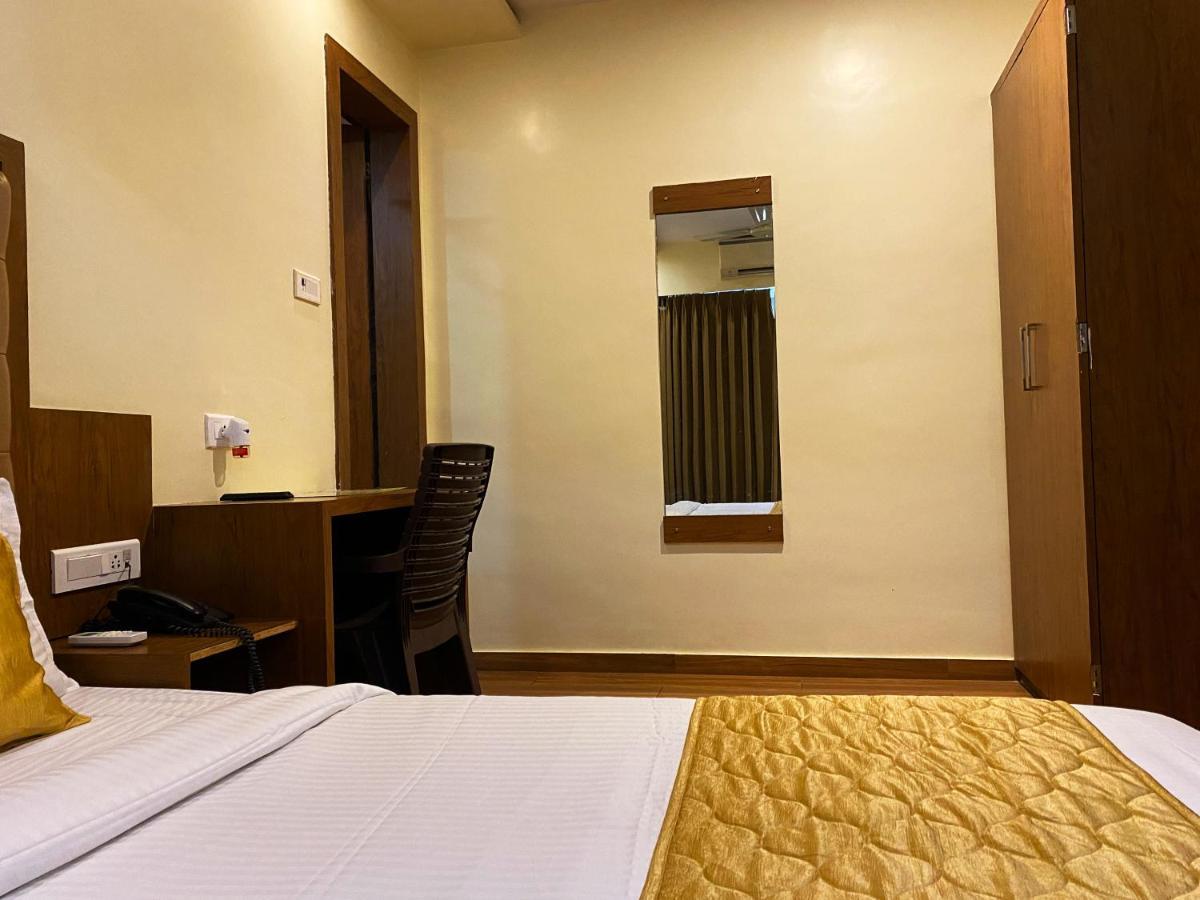 Hotel Pearl'S Bkc Inn- Near Trade Centre, Visa Consulate Mumbai Dış mekan fotoğraf